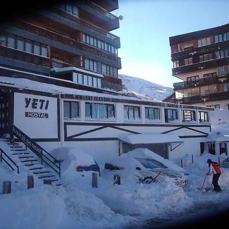 Hostal Yeti Sierra Nevada Exterior photo