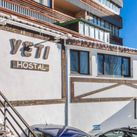 Hostal Yeti Sierra Nevada Exterior photo